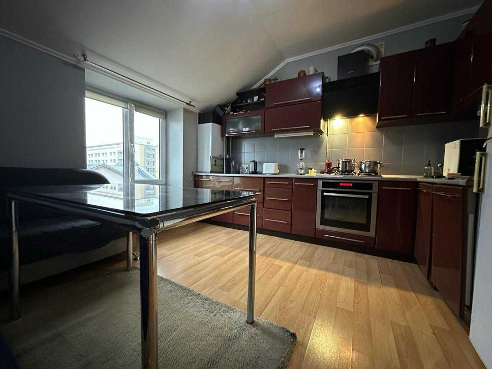 Простора 3-кімнатна квартира з ремонтом та меблями біля міського парку Івано-Франківськ - зображення 7