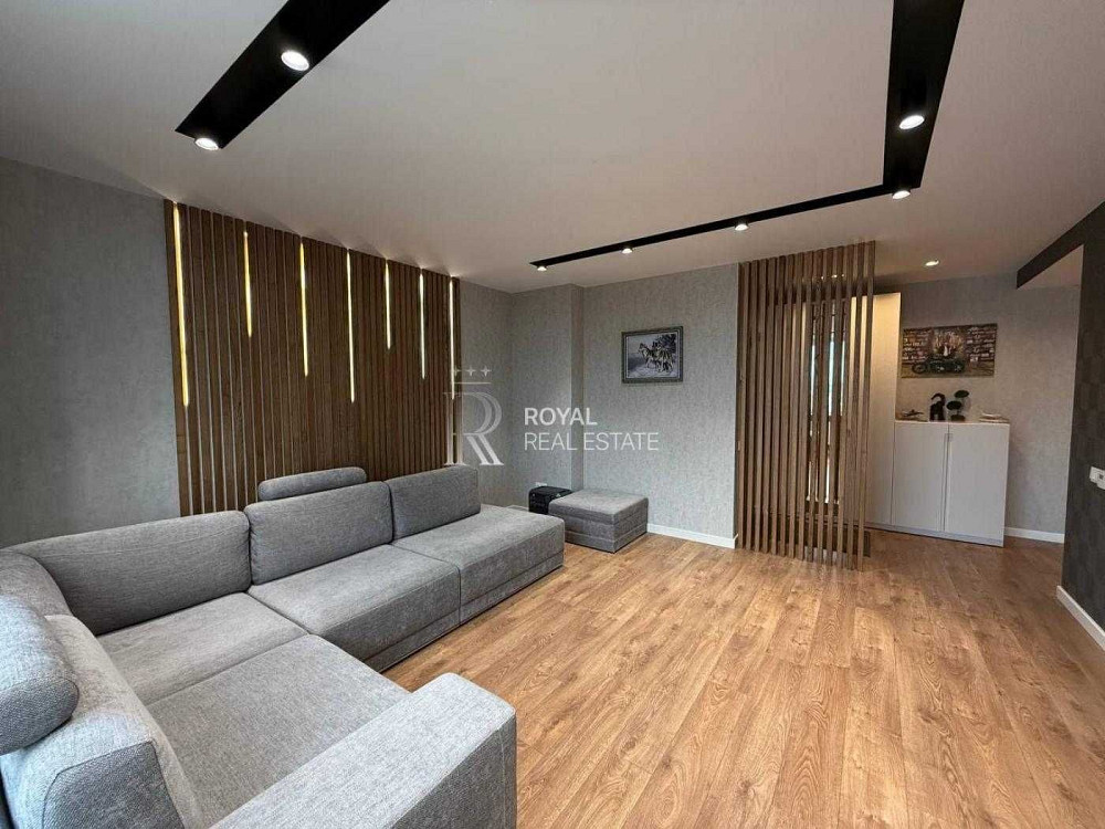 Продажа Квартиры 95м2 ЖК Ривьера метро Славутич Дарницкий район Киев - изображение 1