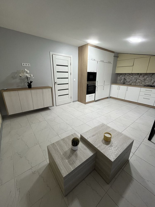 Новобудова на Руській, здана Черновцы - изображение 7