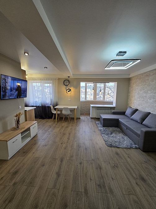 Продам 2-комнатную квартиру с Ремонтом р-н Черёмушки Каменское (Запорожская обл.) - изображение 2