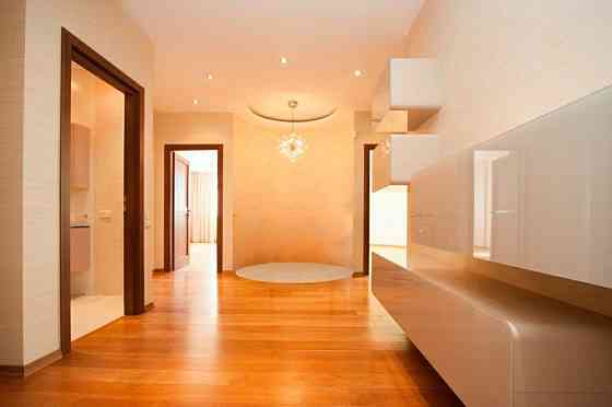 3 кім Предславинська Коновальця Печерськ НовБуд ЄвроЛюкс 128м панорама Київ