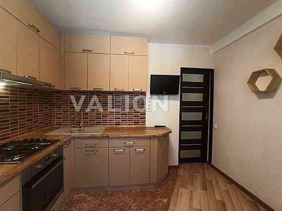 Продаж 2к квартири з ремонтом вул Котельникова 89 Святошинський р-н Київ