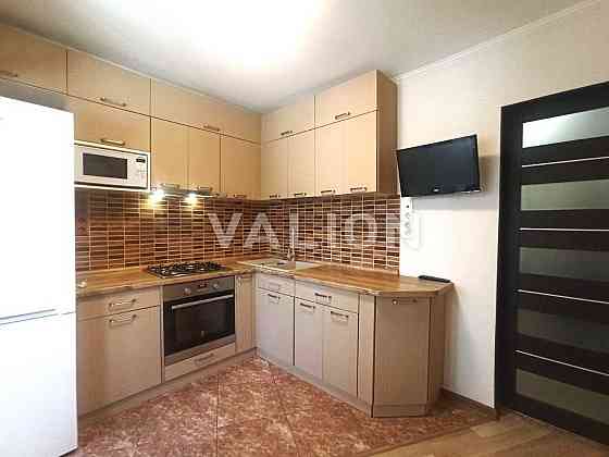 Продаж 2к квартири з ремонтом вул Котельникова 89 Святошинський р-н Київ