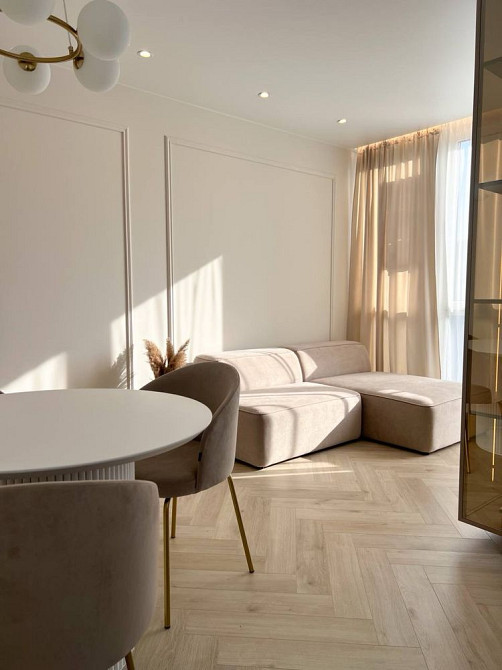 Продам 2к квартиру з новим дизайнерським ремонтом в ЖК Центральний 2! Ірпінь - зображення 8