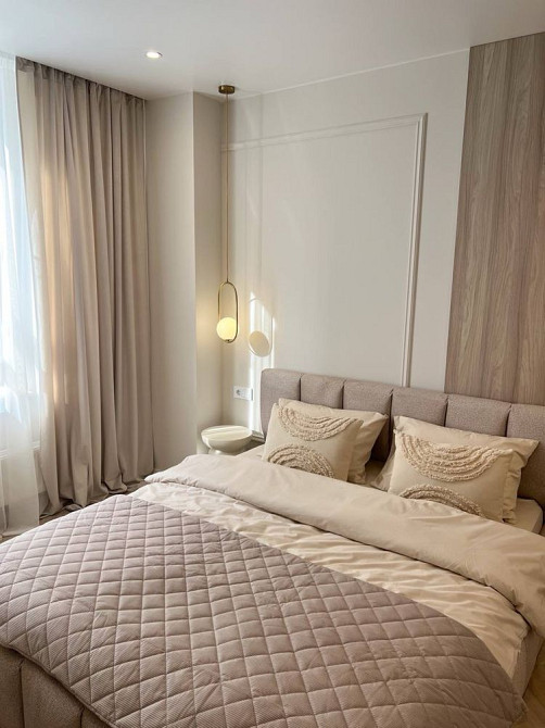 Продам 2к квартиру з новим дизайнерським ремонтом в ЖК Центральний 2! Ірпінь - зображення 4