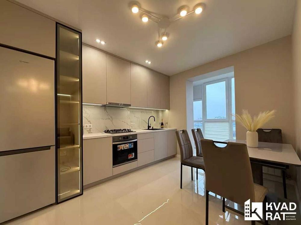 Стильна півторачка з ремонтом, повністю укомплектована Івано-Франківськ - зображення 4