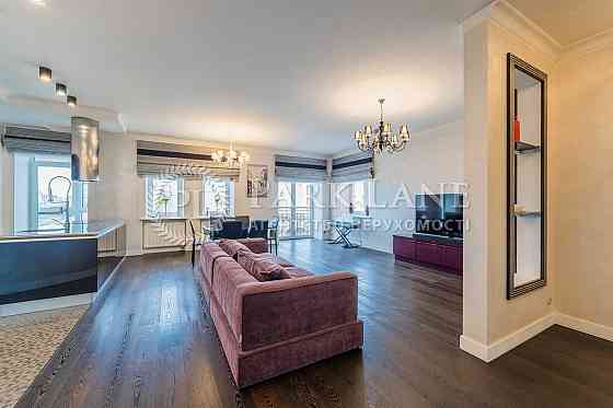 Центр Поділ Почайнинська Щекавицька Нижній Вал 4 кімнатна з ремонтом Київ