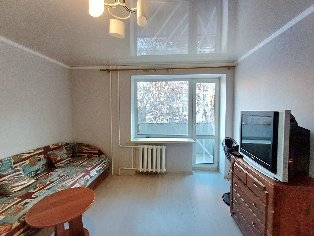 Продам 1 комнатную квартиру на 4/9 Космонавтов Миколаїв - зображення 1