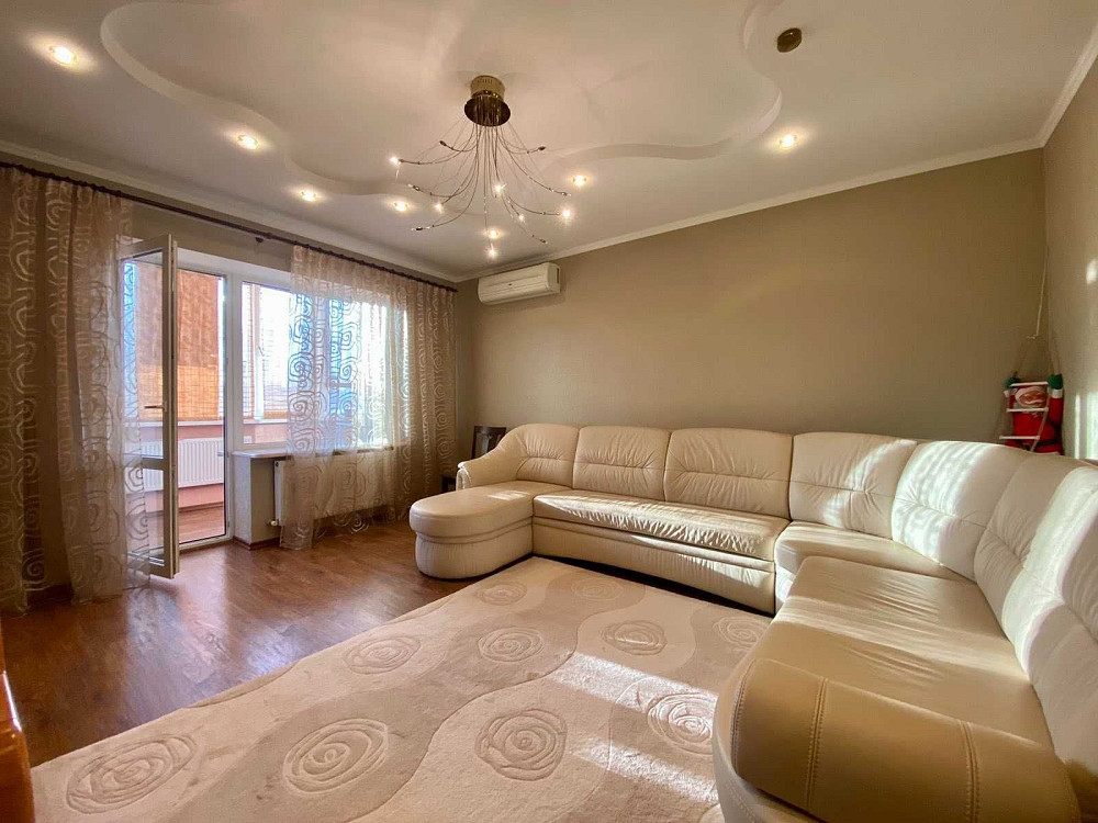 Большая трехкомнатная квартира в коттеджном доме в Лесках. Николаев - изображение 4