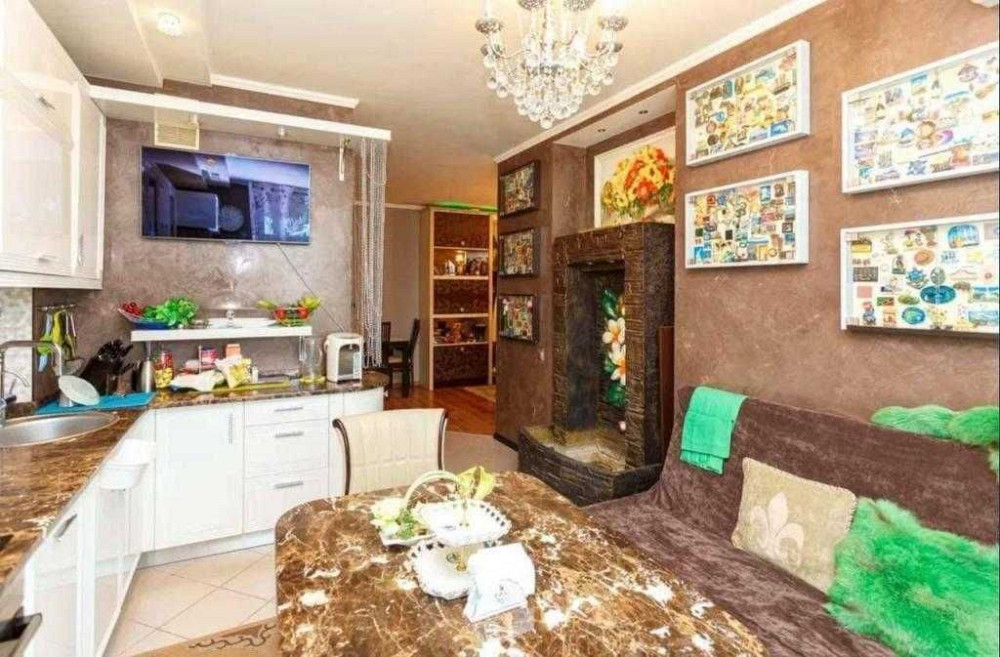 Саперно-слобідська 22 Велика 2К кв-ра казка , м. Деміівська, Голосіїво Київ - зображення 4