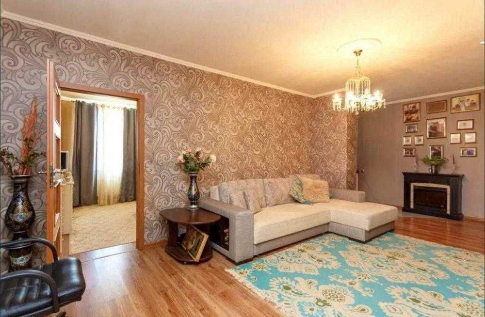 Саперно-слобідська 22 Велика 2К кв-ра казка , м. Деміівська, Голосіїво Київ - зображення 2