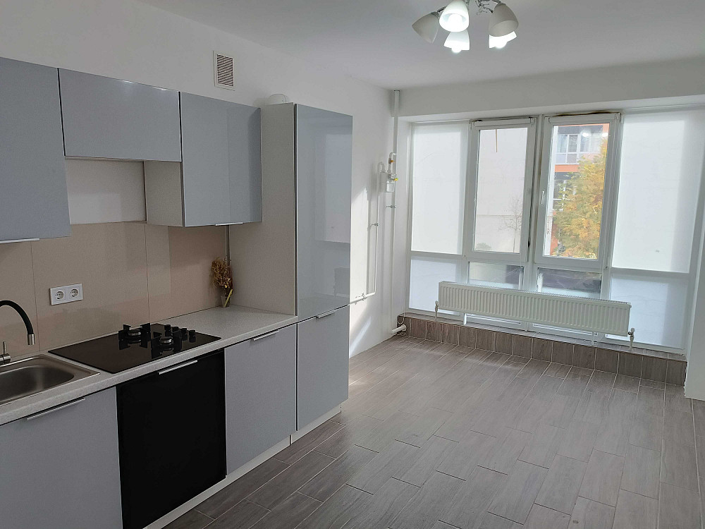 Продаю простору 2К з ремонтом при вїзді в Ірпінь. Газове опалення. Ірпінь - зображення 1