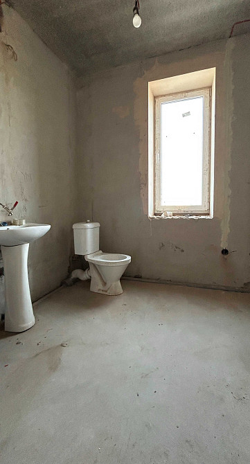 Простора дворівнева квартира в новобудові ЖК Юпітер Луцк - изображение 5