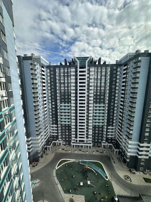 Продам 2 комнатную квартиру в Скай Сити ул Варненская Одеса - зображення 2