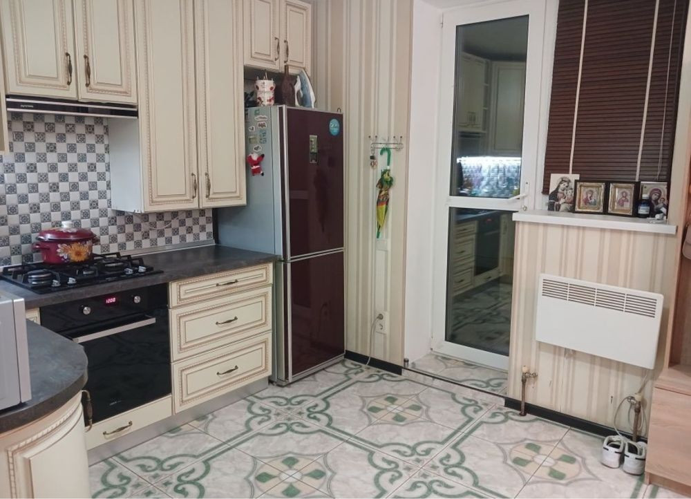 Продаж дворівневоі квартири 98м2 з двориком Святопетрівське (Києво-Свят.р-н) - зображення 2