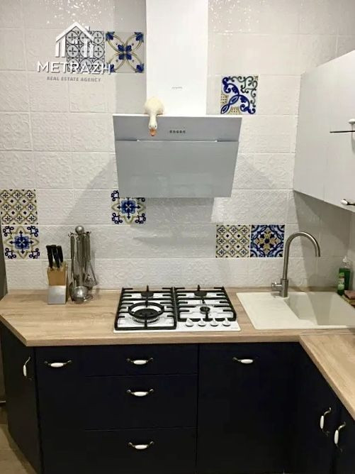 ‼️КАРАЗИНА ‼️СУМСКАЯ ! ЦЕНТР! Сталинка  ж/б 3- х к кв. 68 м2!  ГАЗ Харьков - изображение 2