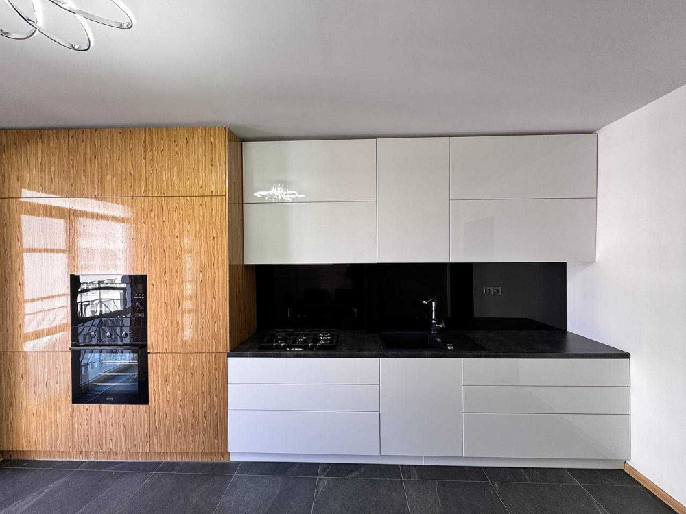 Нова шикарна 2 к квартира з дорогим ремонтом Ивано-Франковск - изображение 1