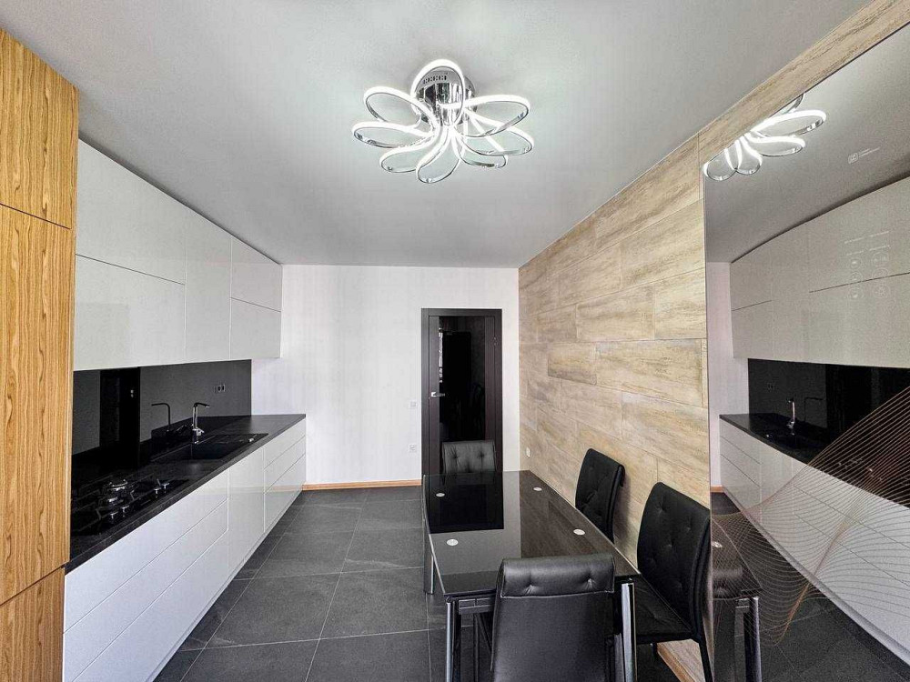 Нова шикарна 2 к квартира з дорогим ремонтом Ивано-Франковск - изображение 5