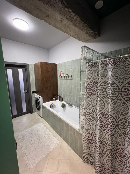 Продається дуже простора та затишна квартира в самому центрі міста Мукачево - изображение 5