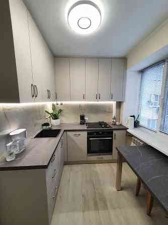 Продаж сучасної 2 кім квартири вул Паращука (Антоновича) елітний район Львов