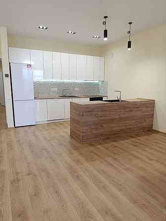 Продаж  квартири з терасою  в елітному будинку  в. Пасічна (Китайська) Львів