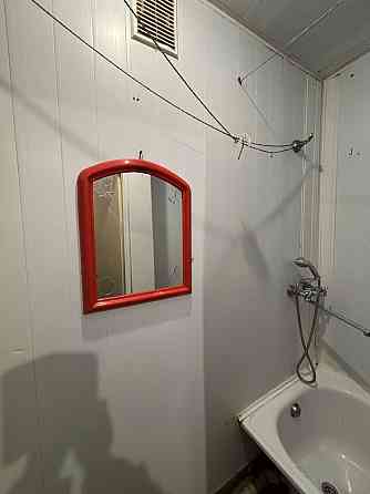 Сдаю 1кв.-гостинка по Победе/5гор/Мебель,хол-к.Длит-о. Запоріжжя