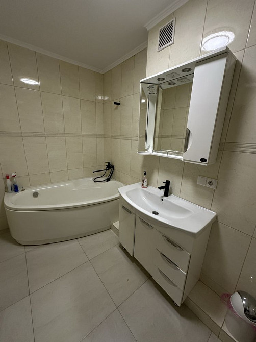 Здається в оренду 2 кім новобудова, ЖК Зоряний Чернівці - зображення 3