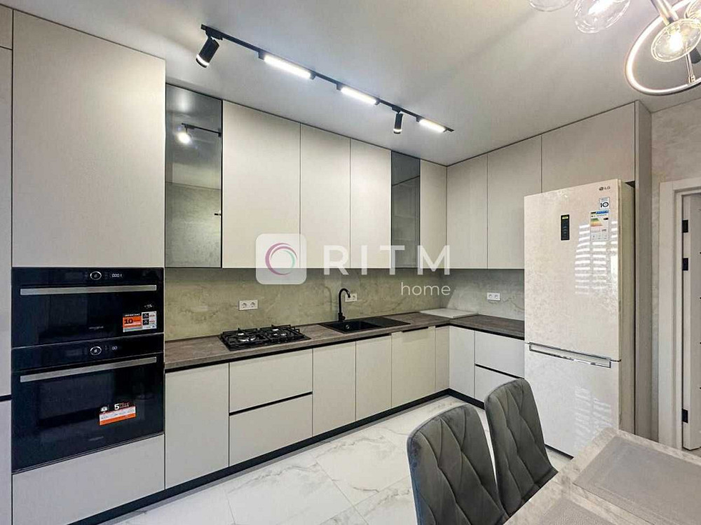 ПЕРША ЗДАЧА! Комфортна 2к квартира з ремонтом за вул. Приозерна Ивано-Франковск - изображение 3