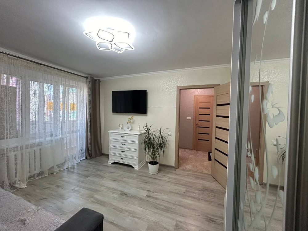 Оренда гарної 1 кімн квартири в м-ні Позитрон, вул.Вовчинецька Ивано-Франковск - изображение 1