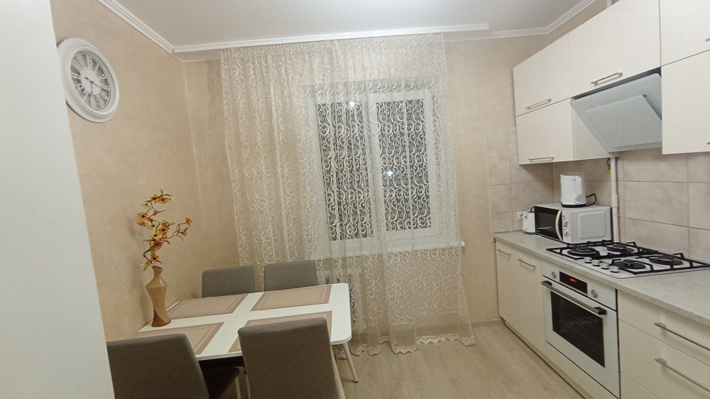 Оренда 1-кімнатної квартири. Вул. Млинівська, Луцьке кільце Рівне - зображення 2