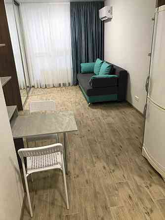 Без комісії. Квартира поруч метро Славутич від власника Киев