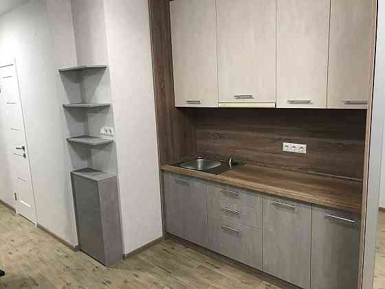 Без комісії. Квартира поруч метро Славутич від власника Киев