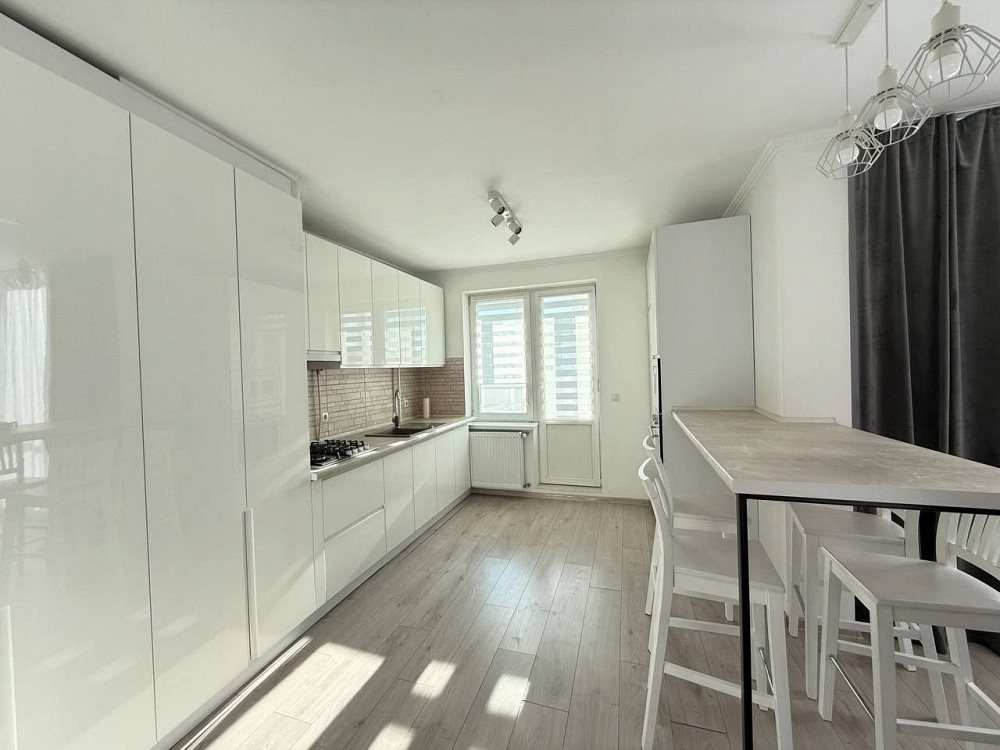 Здам 3-кімн. Пентхаус вул. Проспект Незалежності Чернівці - зображення 4