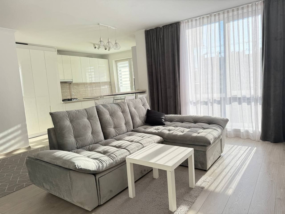 Здам 3-кімн. Пентхаус вул. Проспект Незалежності Чернівці - зображення 1