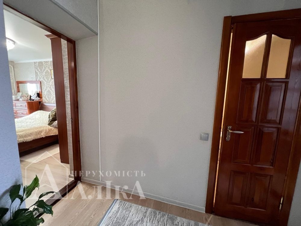 Чудова простора 3-кімнатна квартира з ремонтом Кам`янець-Подільський - зображення 7