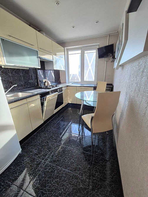 Продам 2 кімнатну квартиру з ремонтом та меблями на Лівобережному-3 Днепр - изображение 1