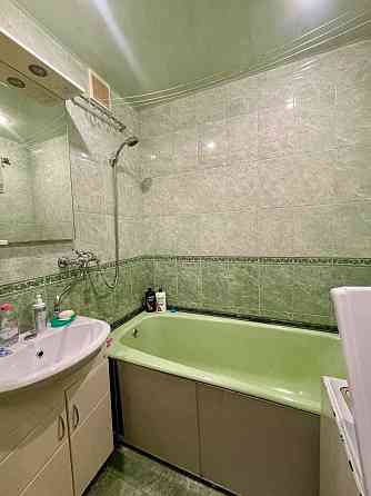 Продам 1 кімнатну квартиру 10 мкр, Лівий берег Кам`янське (Запорізька обл.)