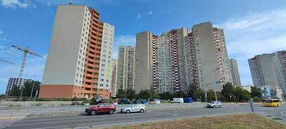 1 кімнатна квартира 43.м.кв вул. Милославська.18 Київ