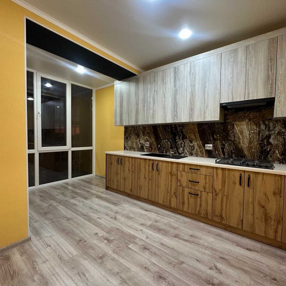 1-кімнатна квартира з ремонтом Івано-Франківськ - зображення 1