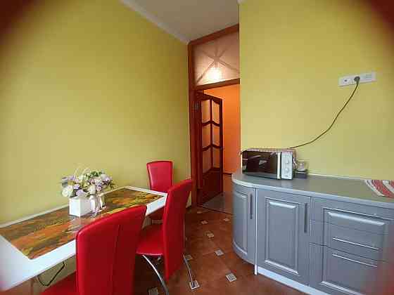 Продаж елегантної 2-кім. «сталінки» в самому центрі Печерська Київ