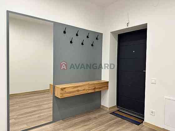 Продаж 2 кім 95 м2 з терасою та ремонтом вул. Рудакі Львів