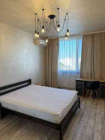 Варшавський 1к довгостроково Київ