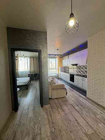 Варшавський 1к довгостроково Київ