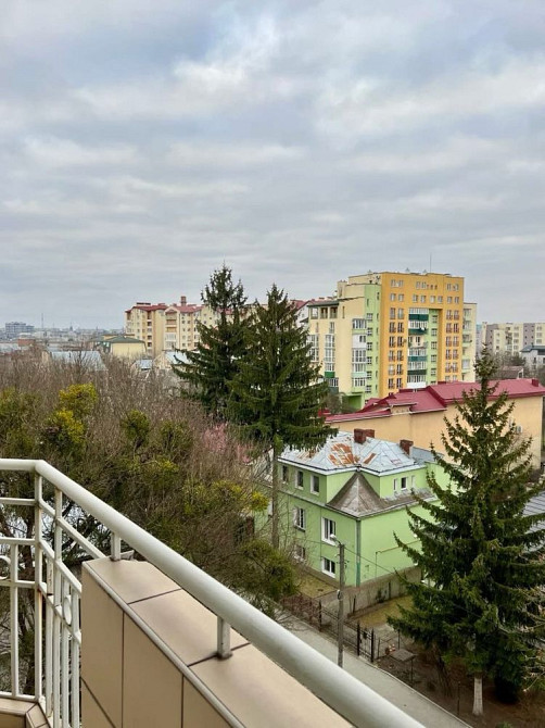 ОРЕНДА розкішної 3 кімнатної квартири в ЖК по в.Генерала Юнаківа Львів - зображення 6