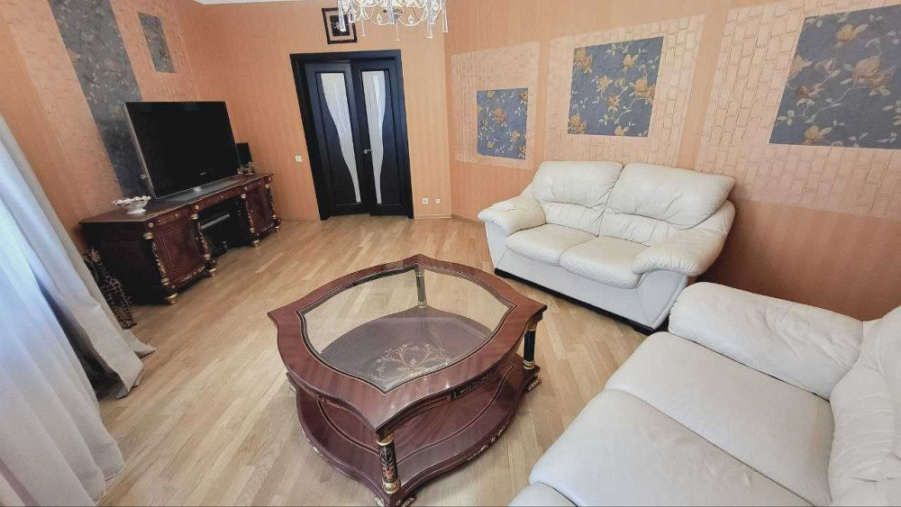 Оренда 2 к. квартири Драгоманова 31 Б метро Позняки Киев - изображение 8