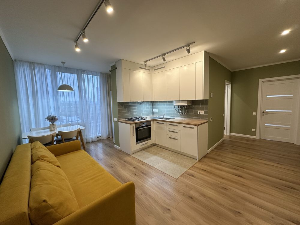 Славутич, жк рівʼєра, вулиця централтна 21 Київ - зображення 1