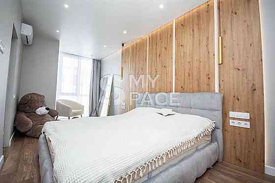 Дизайнерська,50 М2+Гардероб, ЖК ParkLand, Голосіївський Київ