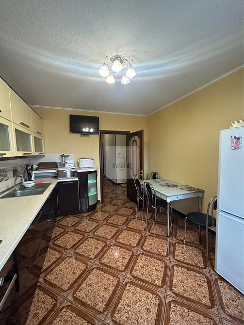 Продам 2-х кімнатну квартиру з меблями та технікою, ЖК «Нова Будова-1» Кам`янець-Подільський - зображення 2