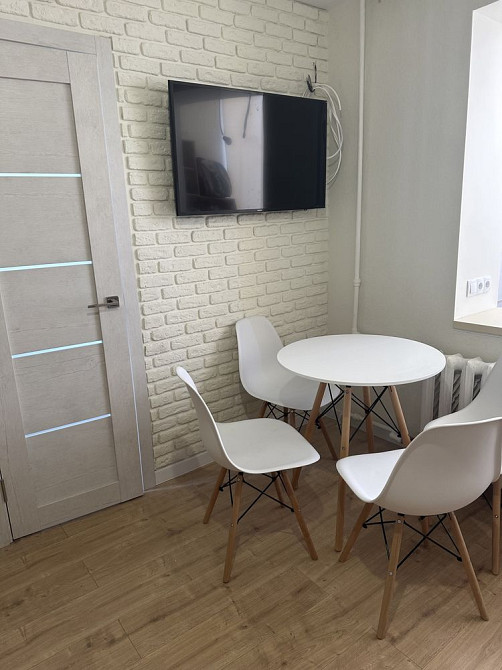 Економічна тепла двушка-трьошка в центрі Вишневого. Після ремонту Вишневе - зображення 3