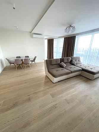 Оренда просторої 3к квартири в ЖК Зарічний Славутич Seven Київ